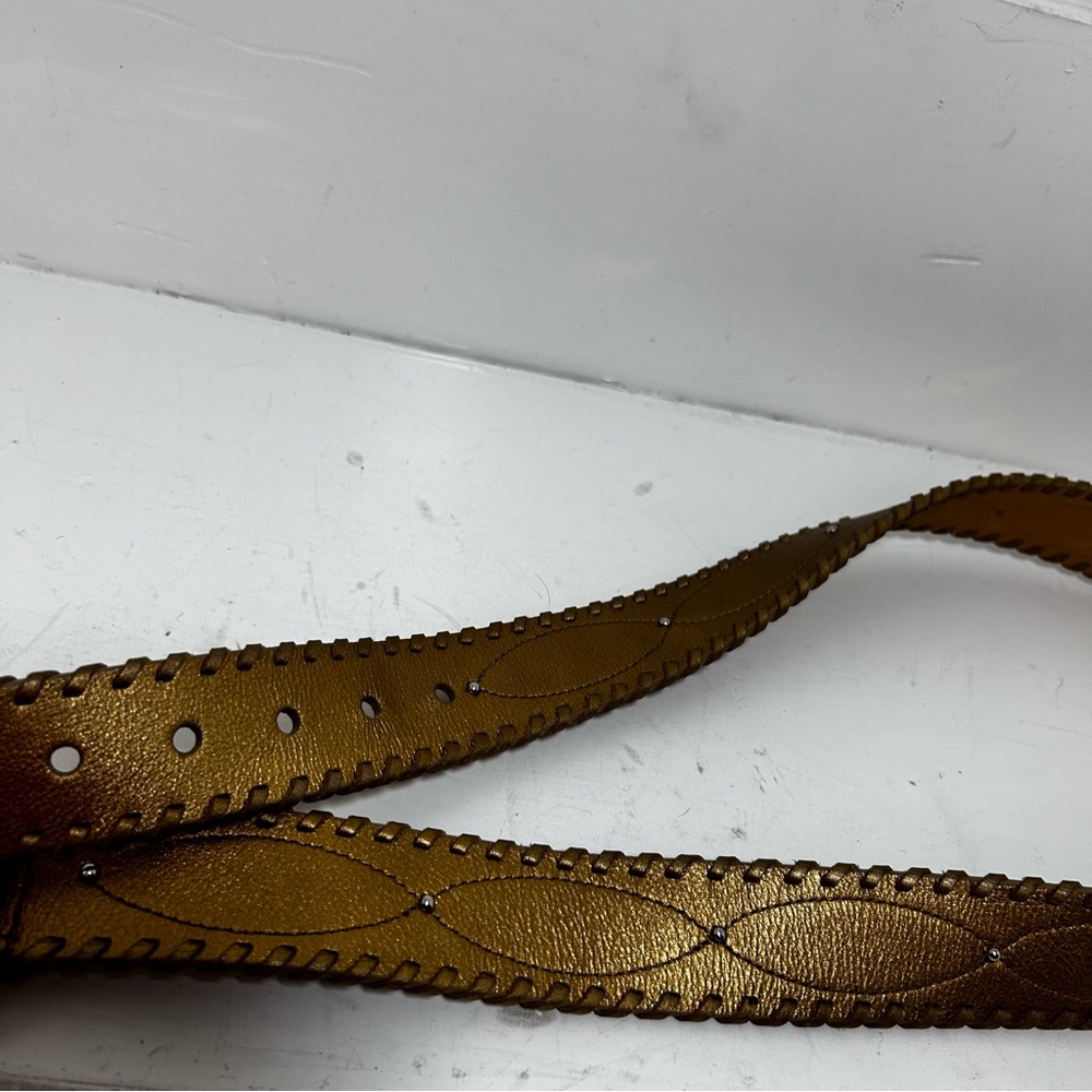 Michael Kors Gold Genuine Leather Silver Buckle belt Studded with key ring - Picture 8 of 12